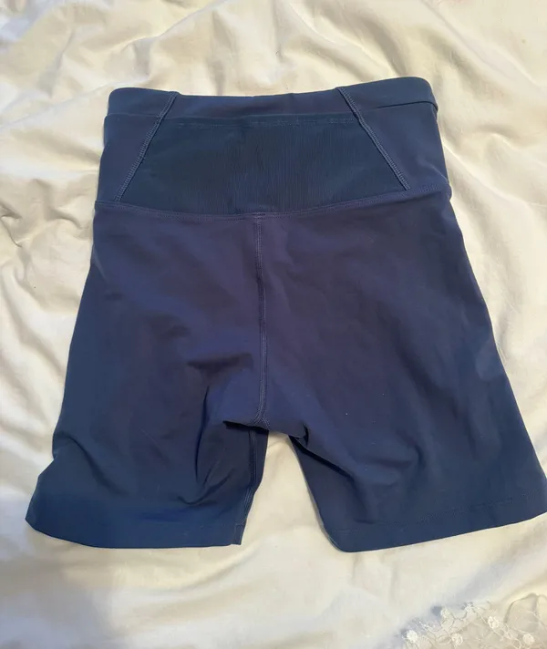 Lorna Jane Bike Shorts - Image 3