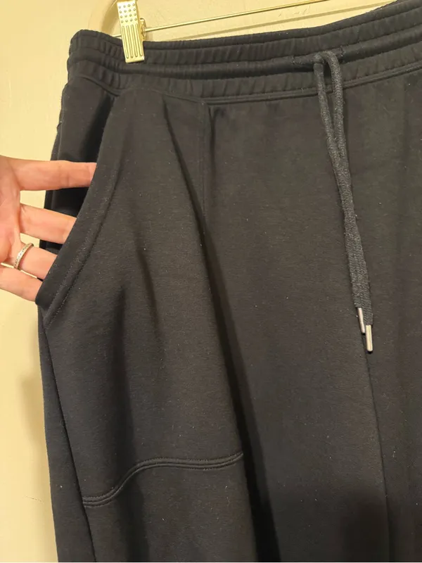 Scoop Women’s Black Drawstring Jogger Pants L - Image 3