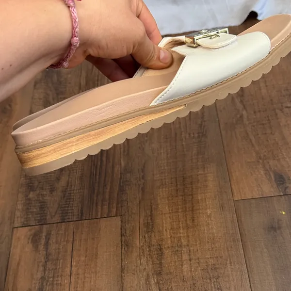 Dr. Scholl's Cream Slide Sandals with Gold Hardware - Image 9
