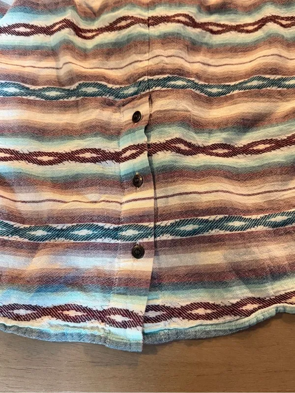 Ariat Women’s M Southwestern Stripe Western Button Down Shirt 10028698 - Image 4