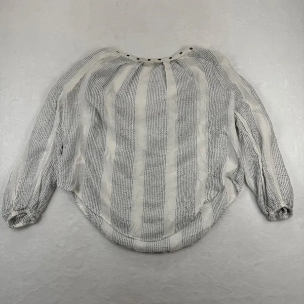 Free People White Grey Metallic‎ Striped Grommet Split Neck Blouse Top Womens M - Image 7