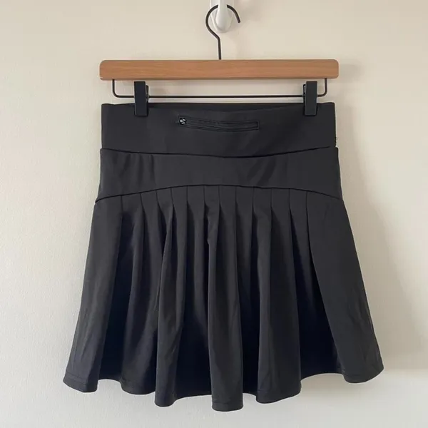 Black Pleated Mini Tennis Skort Size M - Image 2