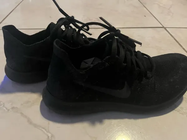 Nike Shoes Air - Image 2