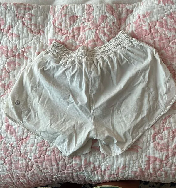 Lululemon White Hotty Hot Shorts 4” - Image 2