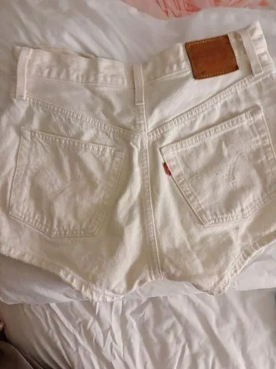 Levi’s 501 Shorts - Image 3