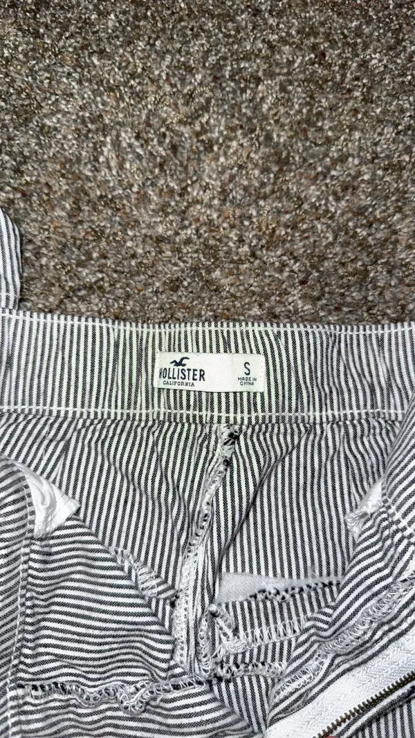 Hollister Pants - Image 2