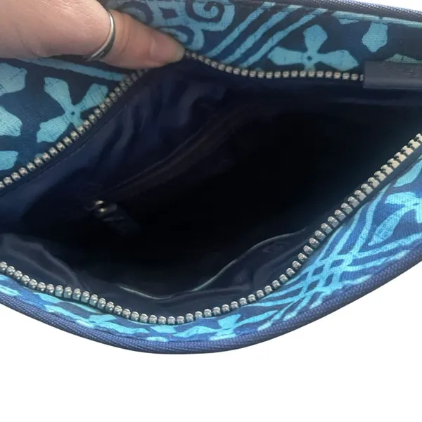 Vera Bradley Y2k Blue Geometric Seatbelt Shoulder Travel Bag Purse‎ - Image 7