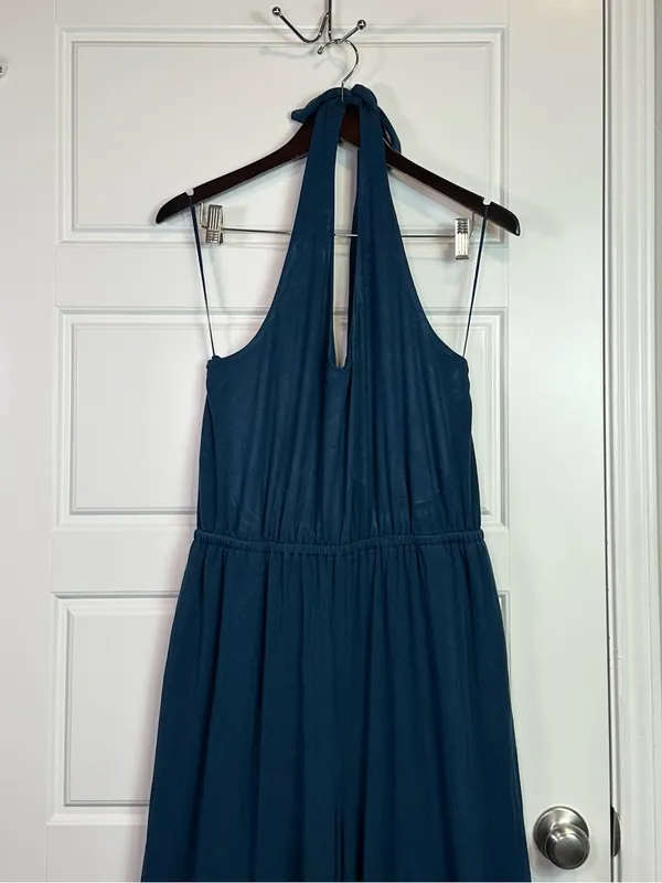 Old Navy Waist-Defined Halter Minimalist Wide Leg Relaxed Fit Jumpsuit Size L - Image 3