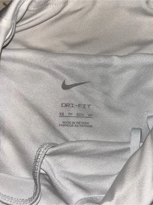 Nike shorts white - Image 2