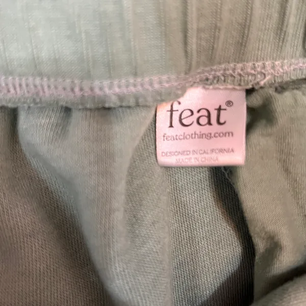 Feat BlanketBlend Joggers seafoam green sz Medium. - Image 9