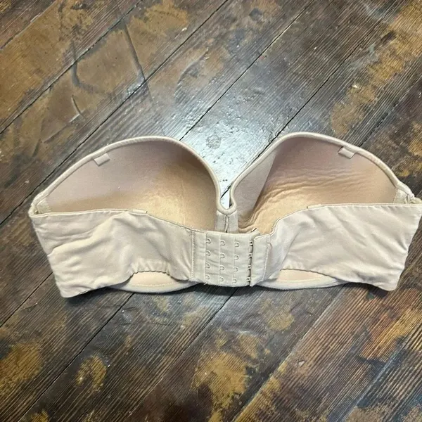 Victoria’s Secret nude strapless multi-way 36DD bra - Image 2