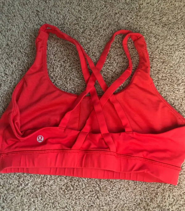Lululemon Sportbra - Image 2