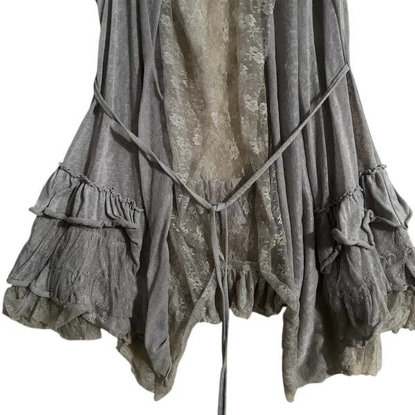 a’reve Gray Lace Ruffle Hem Layering Vest Tie Boho Festival Y2K Fairy Size S/M - Image 4