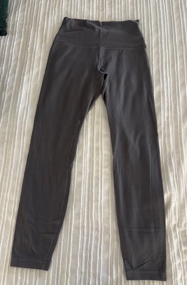 Lululemon Gray Align 25” Leggings - Image 4