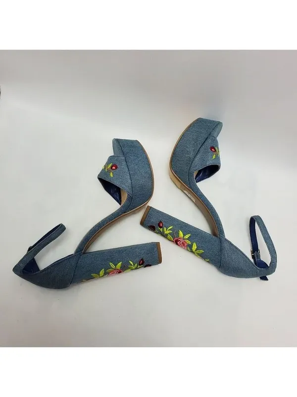 Heart in D Blue Denim Floral Embroidered Platform Heels Sandals Size 8 - Image 12