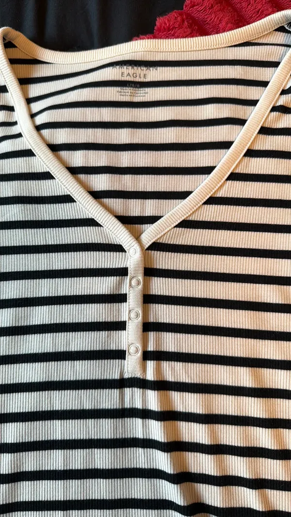American Eagle Top - Image 2