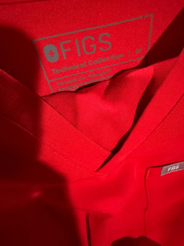 Red FIGS Set - Image 3