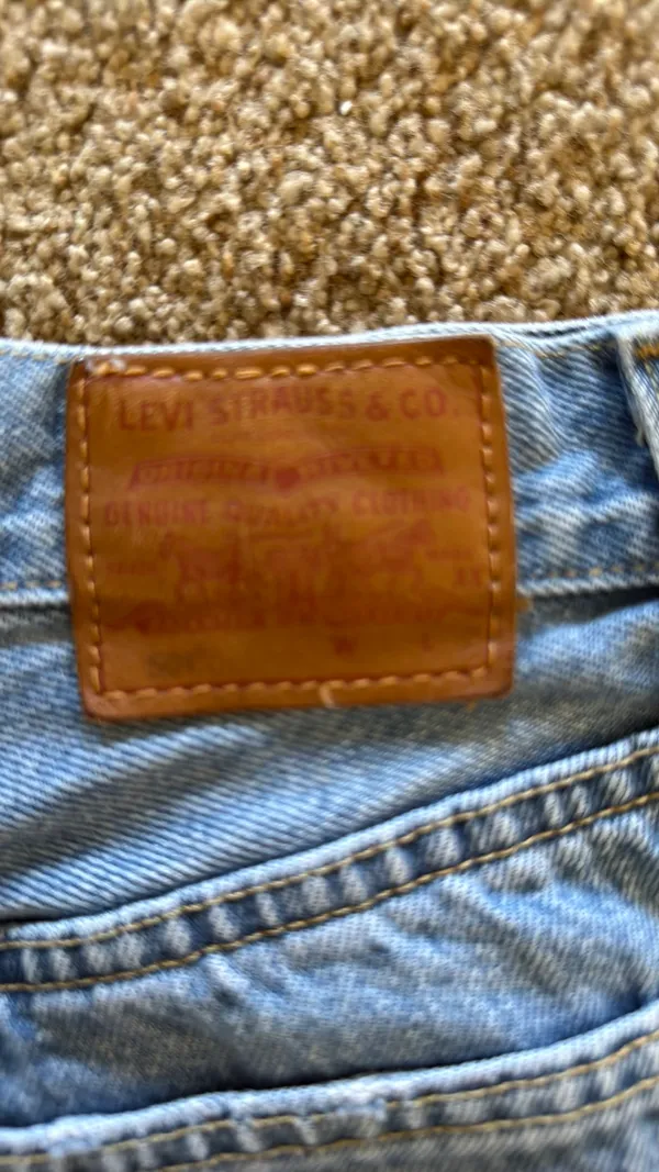Levi’s 501 Shorts Button Fly Cut-Off Denim - Image 3