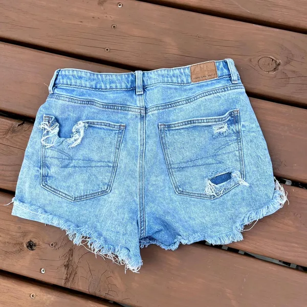 American Eagle Jean Shorts Mom Crossover Waist Blue Distressed Denim Stretch 4 - Image 2