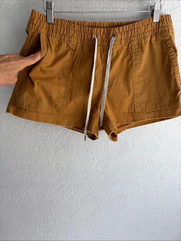 Vuori Women’s Elastic Waist Drawstring Shorts - Mustard - Image 7