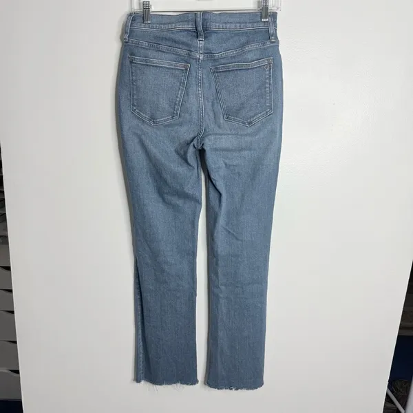 Madewell Kick Out Crop Jeans in Cherryville Blue Wash Size‎ 26 Tall Minimalist - Image 3