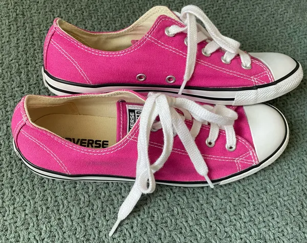 Pink Low Top Converse Sneakers  - Image 4