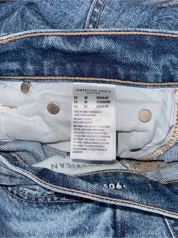 AE American Eagle 90s Straight Distressed Patched Jeans Strigid Denim Sz 00 R - Image 9