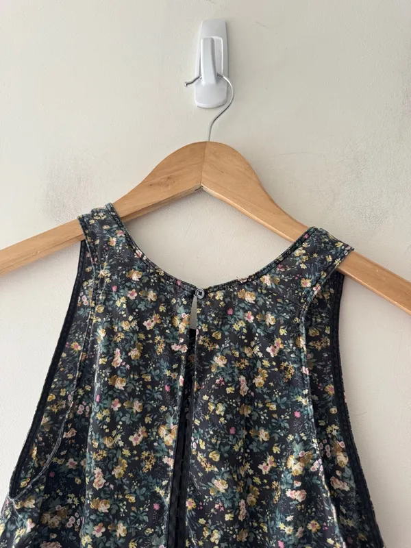 Wilfred Aritzia‎ Floral 100% Silk Floral Cottagecore Tank Top - Image 5