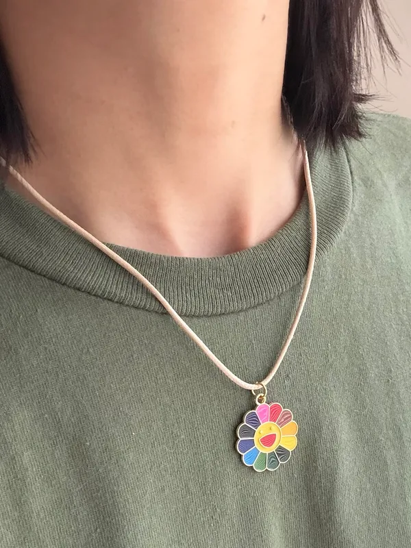 Handmade rainbow sunflower unisex Kawaii y2k harajuku style necklace🌻🌈❤️ - Image 4