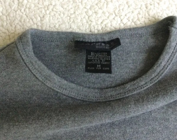 Vintage Gray Crewneck Long Sleeve Top -Sz Medium - Image 6