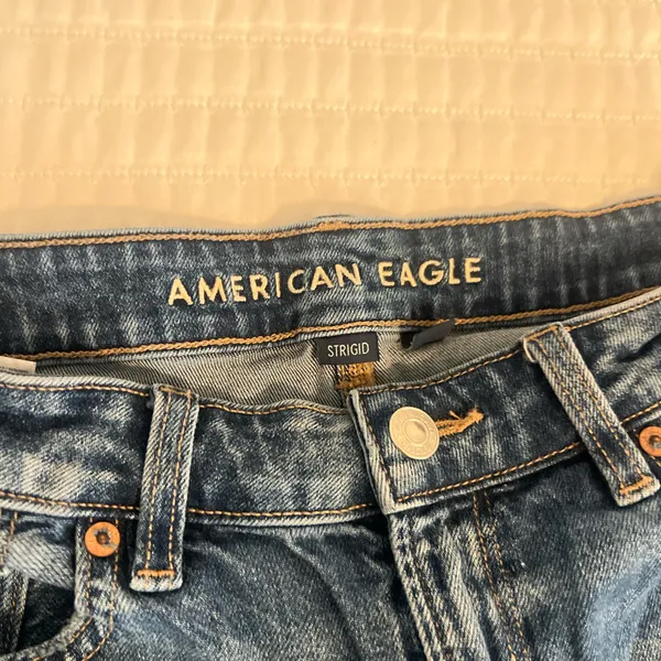 American Eagle Mom Jeans - Image 2