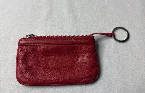 Red Marc Jacob’s coin purse - Image 2