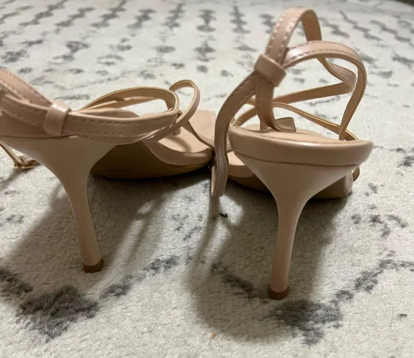 Anne Michelle Flip Flop Heels - Image 4