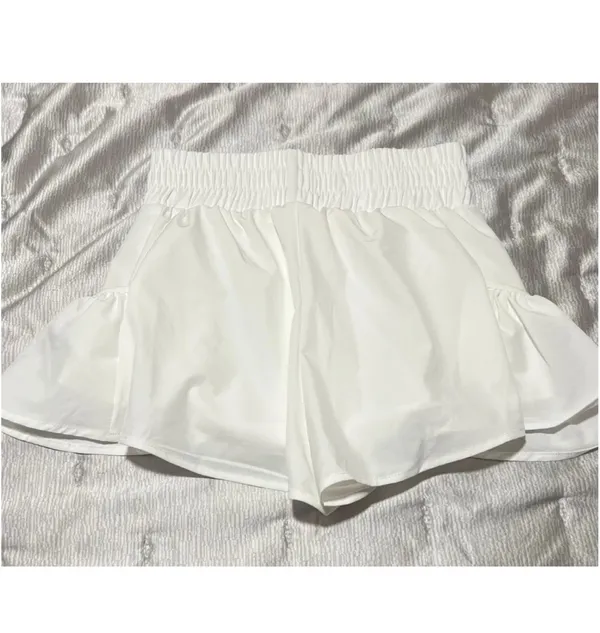 Amazon White flare shorts - Image 5
