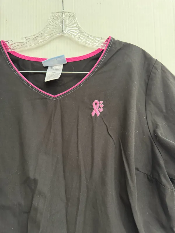 SB Scrubs Black Scrub Top with Pink Ribbon Accent - Image 2