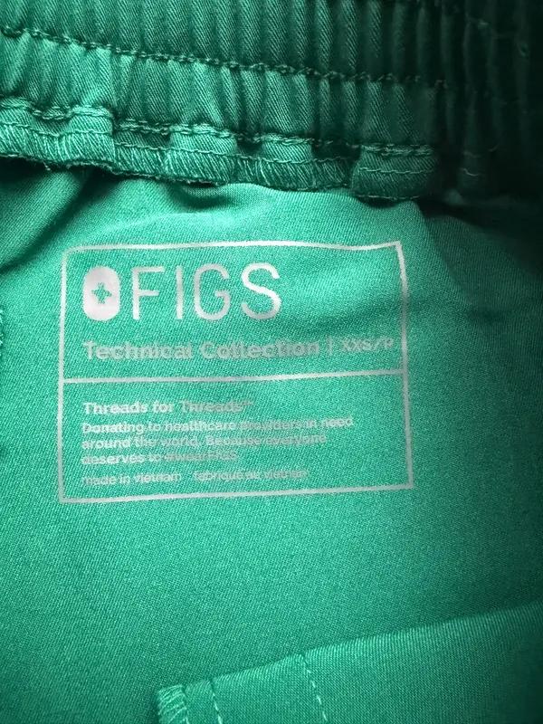 NWT FIGS Women’s Hunter Green Yola Skinny Scrub Pants - Size XXS Petite - Image 3