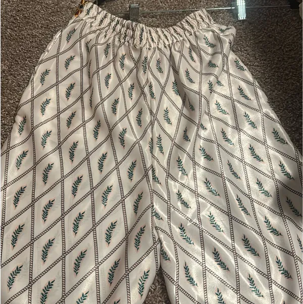 Vestique Pants Flowy Printed - Image 5