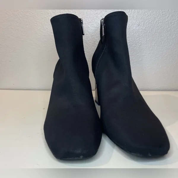 NYDJ Women's Cheree High Block Heel‎ Fabric Ankle Black Boots Size 10 M - Image 5