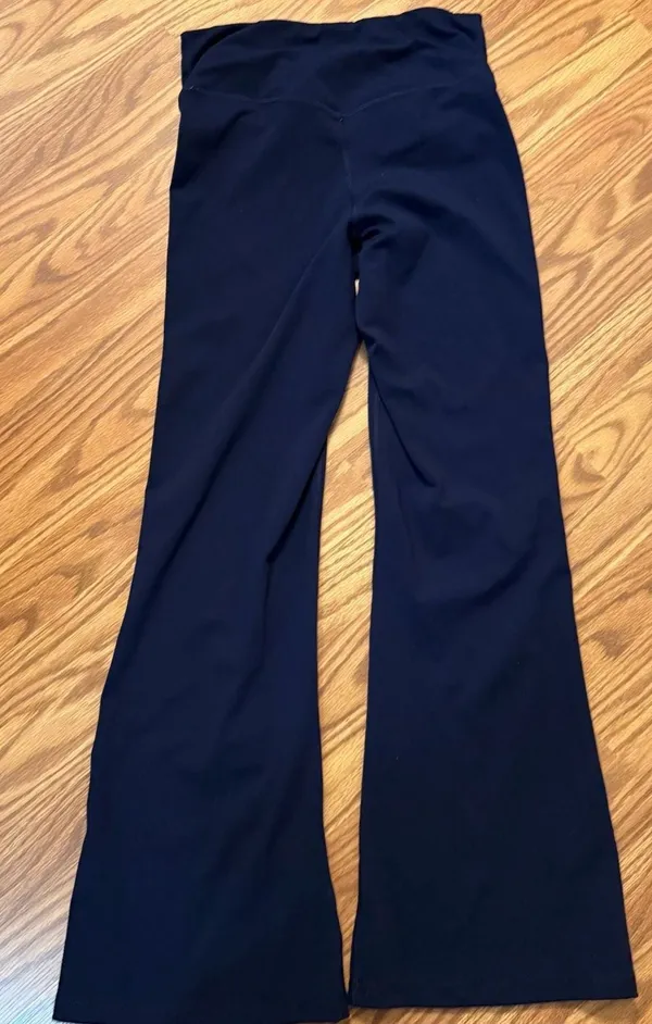 Avia Women's Crossover High-Waisted Flare Yoga Pants size - Image 3