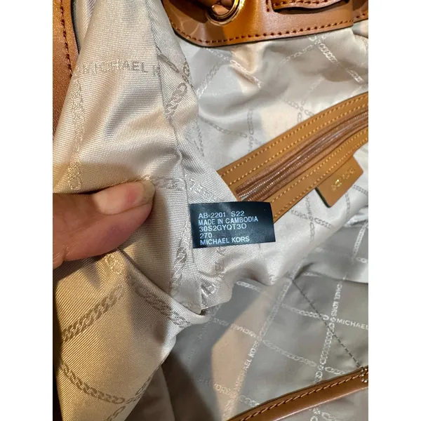 Michael Kors Montauk canvas shoulder bag cream fabric brown leather handles Y2K - Image 11