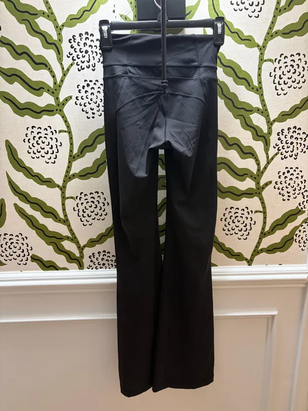 Lululemon Black Yoga Pants - Image 3
