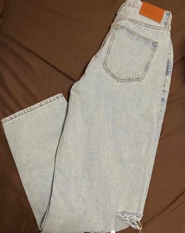 Princess Polly - Holly Asymmetric With White Pockets Jean Light Wash - Image 4