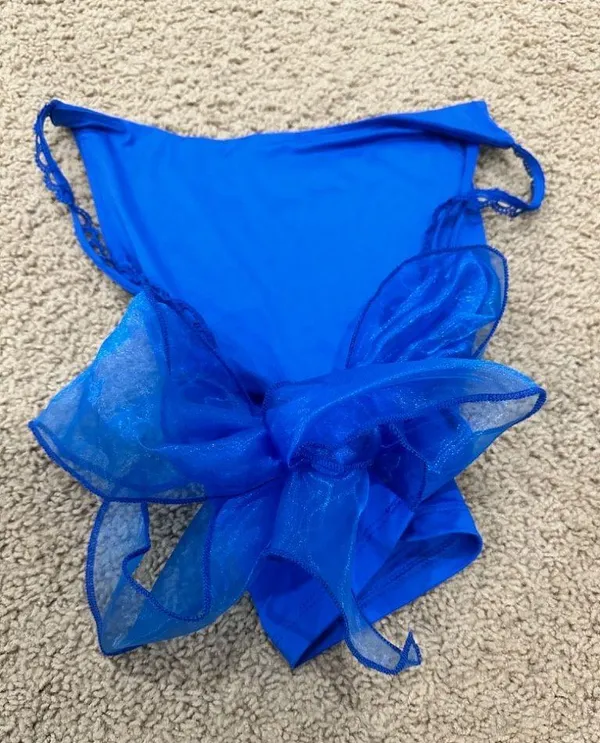 Lucy in the Sky blue backless tank - Image 4