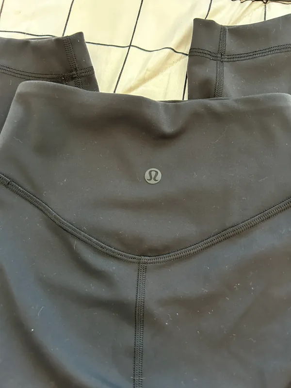 Lululemon Black Wunder Under Leggings - Image 2