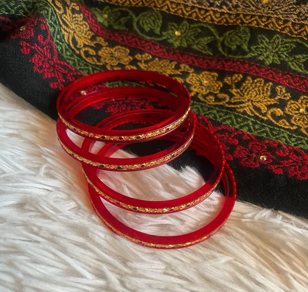 Red Bracelets / Bangles Set - Image 2