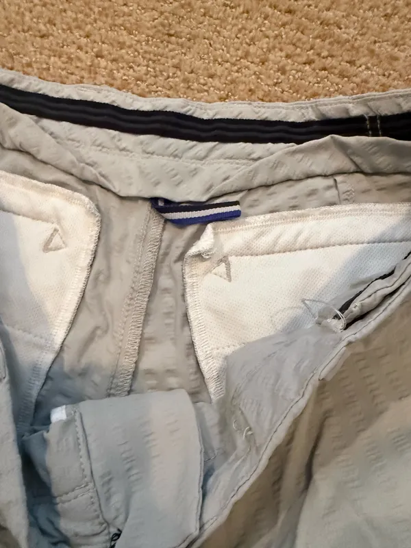 Tommy Bahama Shorts Khaki - Image 4