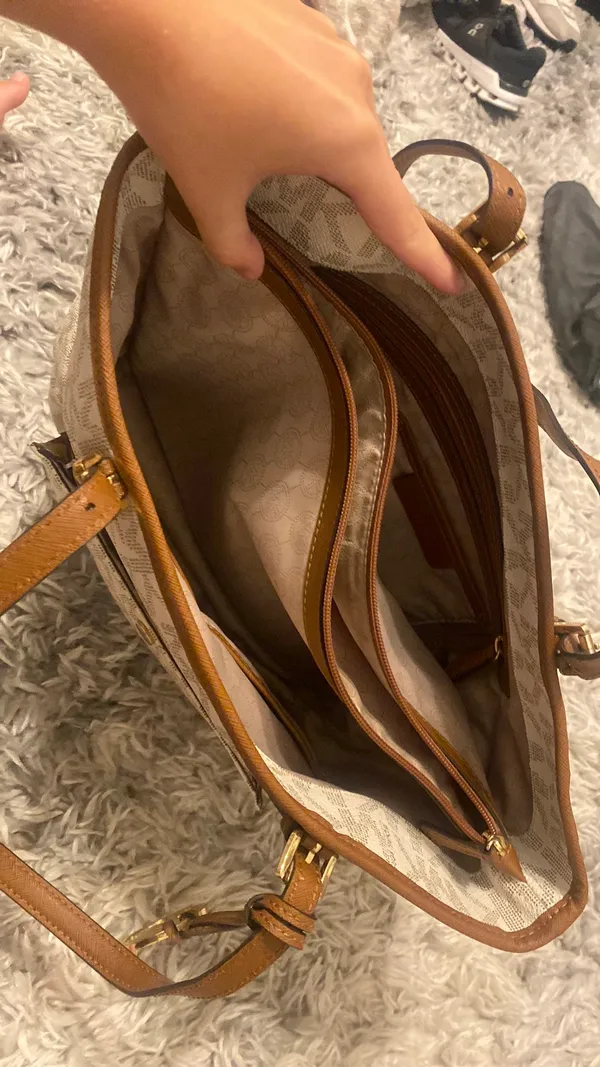 Michael Kors Purse - Image 4