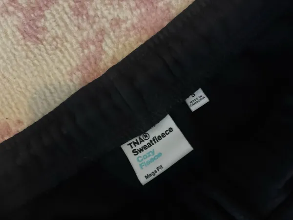 Aritzia TNA Sweatpants - Image 3