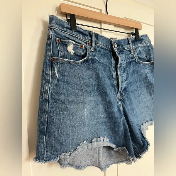 Abercrombie & Fitch Dad Shorts - Image 2