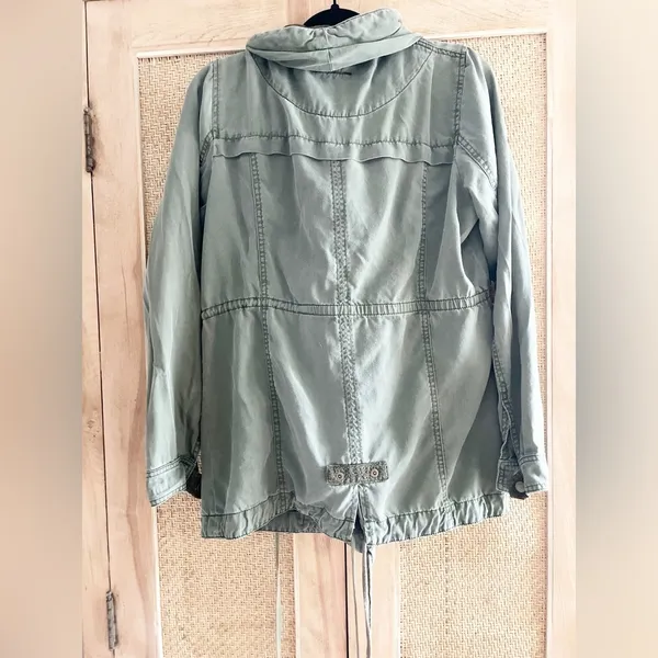 Hei Hei Etta Anorak Jacket Medium Olive Utility Adjustable - Image 4